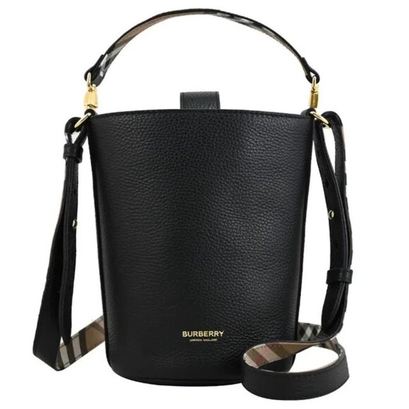 Burberry♪SALE♪80840351 m_677985e2cf86b195c9d95c5a.jpeg